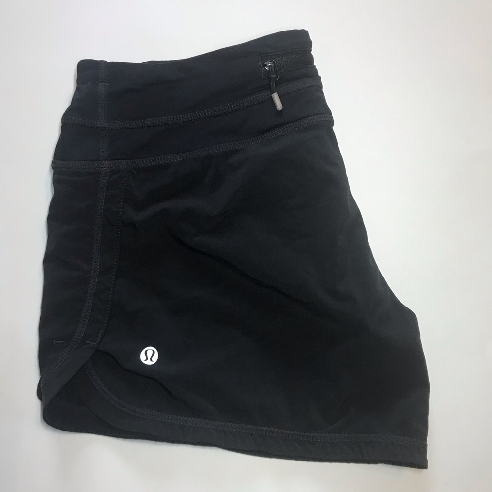 Lululemon Groovy Run Short